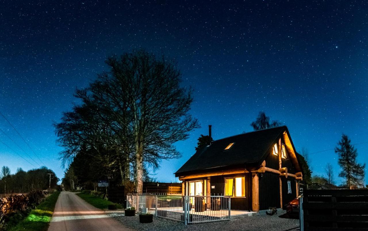 Rowanlea Lodge With Hot Tub Marykirk 외부 사진